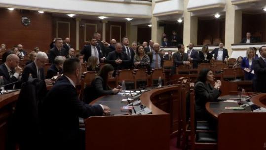 Flamur Noka kërcënon Taulant Ballën në seancë: Do të të rrjep si kec, të bëj atë që s’të shkon në mendje