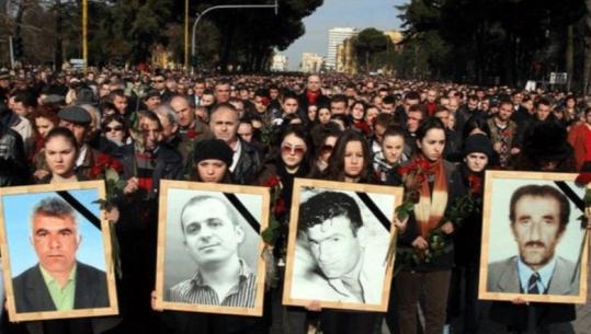 Ardi Stefa: Prehjen nuk e gjetën kurrë as shpirtrat e viktimave të komunizmit, por kam shumë frikë se nuk do ta gjejnë kurrë as viktimat e demokracisë