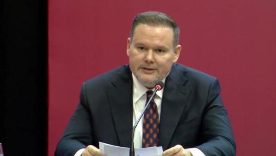 Rama në takim me kryebashkiakët, Demo: 50% e bashkive kanë miratuar zonat prioritare! Financim me kredi për hapësirat e parkimit