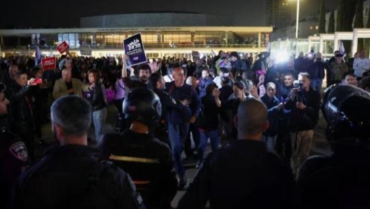 Protestuan kundër luftës ndaj Iranit, të paktën 10 të arrestuar në Tel Aviv