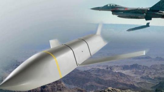 Urdhri në SHBA, raketat me rreze të gjatë JASSM-ER do të përdoren në operacionet kundër Iranit