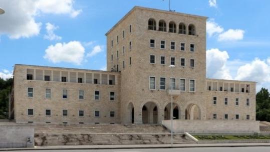 Maturantët nisin sot aplikimet në universitete, 6 ditë kohë për zgjedhjen e degëve