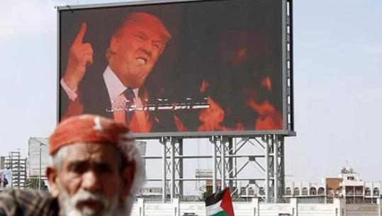 ‘Bastardë, hapni Hormuzin!’ Ultimatumi i Trump kundrejt Iranit indinjon demokratët në SHBA: Ka nevojë për ndihmë, po kërcënon me krime lufte