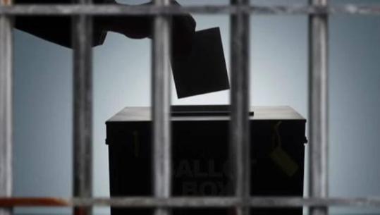 Të burgosurit në 2027-n, votë për bashkinë ku ndodhet burgu, KQZ gati projektvendimin! Ndryshimi i ligjit ‘rrëzoi’ vendimin e Kolegjit për Rrogozhinën