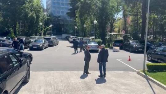 Protesta e 17 prillit dhe reforma zgjedhore e territoriale, Berisha takim me Mediun e Dukën