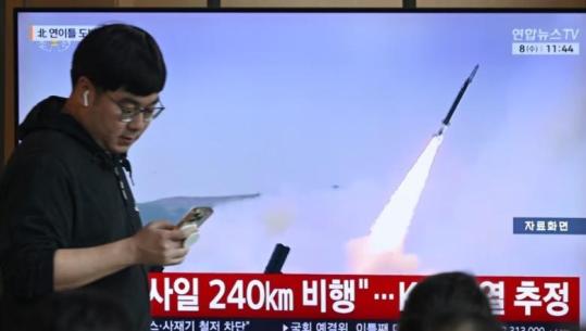 Koreja e Veriut lëshon raketa të tjera balistike, zbehen shpresat e Seulit për uljen e tensioneve