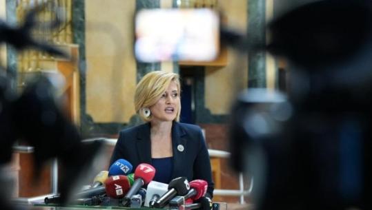 Kosovë/ Ministrja Kusari-Lila pret stabilizim të çmimeve të naftës pas hapjes së Ngushticës së Hormuzit