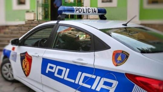 Shisnin lëndë narkotike në doza, arrestohen dy të rinjtë në Vlorë