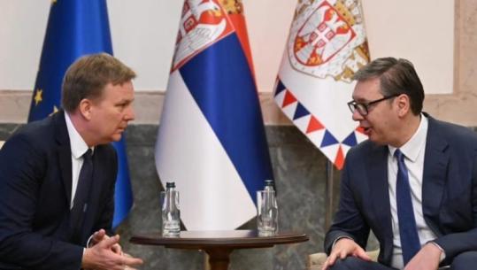 Dialogu i ngecur, Vuçiç pret Sorensen: Rruga e vetme për zgjidhjen e problemeve me Kosovën