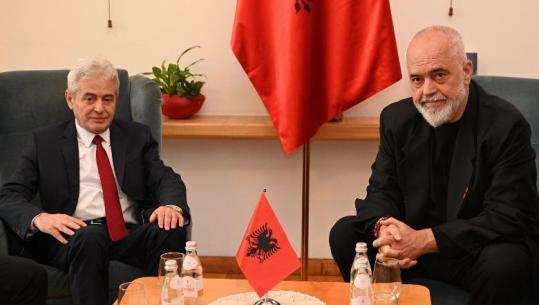 Samiti i Diasporës, Ali Ahmeti takohet me Ramën: Ruajmë vlerat kombëtare dhe avancojmë drejt BE-së