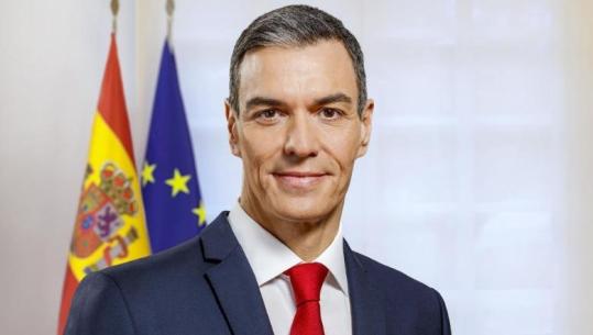 Spanja ‘ligjëron’ gjysmë milion emigrantë, Sanchez paralajmëron nisjen e procesit të ‘sistemimit’ të tyre: Emigracioni është thelbësor për ekonominë dhe të ardhmen e vendit