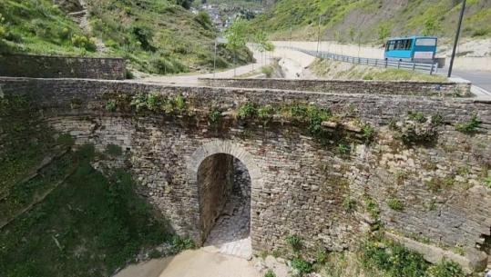  Monument kulture i kategorisë së parë, dëmtohet Ura Zerzebilit! Pëson çarje në strukturë nga qarkullimi i kamionëve