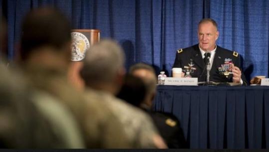 Ylli Pata: Këmbanat politike të gjeneralit VIP që Trump solli në Tiranë