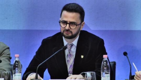 Zjarri te pallati i ‘Arlis’, Endrit Shabani: Probleme me pushtetin vendor, kemi ngritur task forcë për sigurinë e shtëpive! Banorët të strehohen në banesa sociale