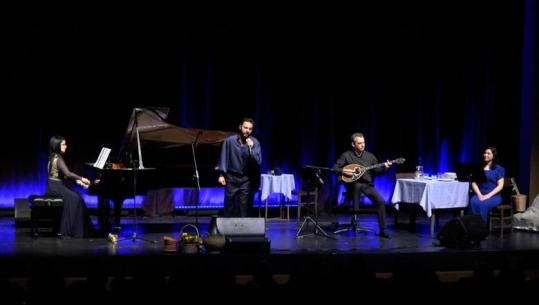 “Zorba- the greek”, koncert me muzikë të Theodorakis në TKOB! Në skenë, poezi të autorëve grekë dhe instrumenti i buzukut