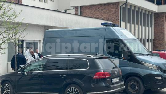 Kosovë/ Zjarri në një banesë në Malishevë u merr jetën 3 personave, viktima babai 35-vjeçar dhe 2 fëmijët e tij të mitur