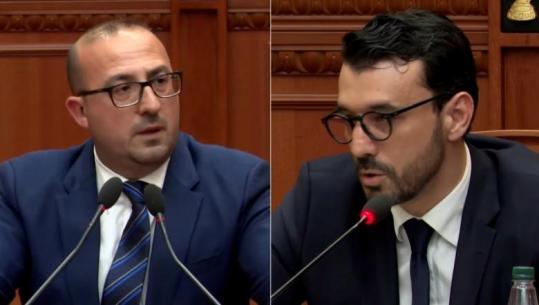 Korreshi ironi me Karakaçin: Dramë në Lushnjë, nuk ndizet lavatriçja kur karikoj makinën! Ministri: Po bëj sikur se dëgjova, mos përdor prizën e telefonit