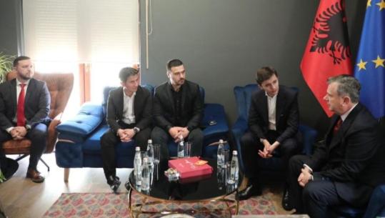 Balla takim me Bernard Dikën: Shqiptarët e Diasporës, ambasadorët më të mirë të vendit tonë