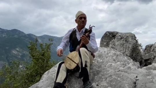 Shuhet ‘magjistari i lahutës’, 67-vjeçari Jonuz Delaj! Ishte cilësuar si një nga bartësit e fundit autentikë të Eposit të Kreshnikëve