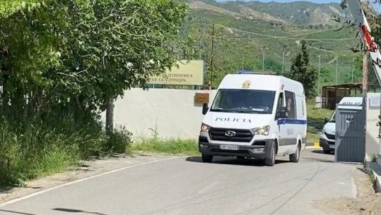 Forcat Operacionale të Burgjeve kontrolle të në qelitë e Peqinit, gjenden disa celularë