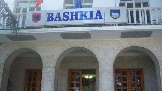 Punonjësit dhe Kryetari i infektuar me HIV/AIDS? Bashkia e Gjirokastrës mohon lajmet: Po synojnë të na dëmtojnë figurën!