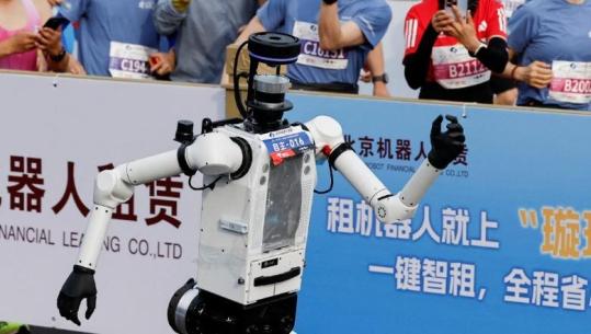 Roboti në Pekin fiton garën e vrapit dhe thyen rekordin e njeriut