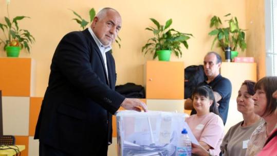 Zgjedhjet në Bullgari, Borisov voton dhe paralajmëron bllokim: Nuk shoh asnjë mundësi për qeveri pas zgjedhjeve