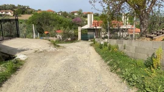 Lushnje, fshati jazexhiaj, pa rrugë dhe pa ujë të pijshëm! Banorët: Kemi 30 vite që vuajmë këto problematika, vetëm premtime boshe