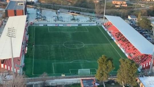 FSHF ndjek këshillat e UEFA-s, zëvendëson fushën e stadiumit 'Air Albania'! Gëzon edhe Partizani, 'Arena e Demave' me bar natyral