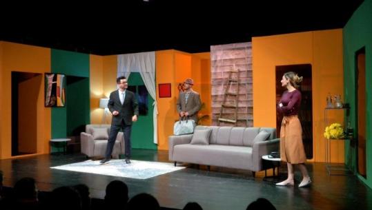 “Sonte do darkojmë në shtrat”, komedia me regji të Londos te Teatri Eksperimental