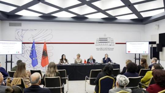 Shqipëria dhe Italia firmosin marrëveshje për shëndetin publik, ministrja Sala: Forcojmë sistemin sipas standardeve europiane