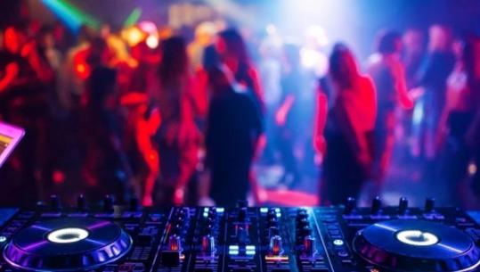 Futbollistët e Serie A të përfshirë në festat VIP, një nga vajzat: Mbeta shtatzënë! Transferta bankare me vlerë 450 mijë euro