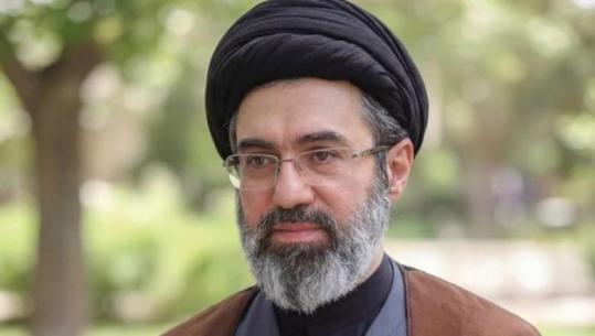 New York Times: Khamenei i është nënshtruar 3 ndërhyrjeve, ka vështirësi në komunikim për shkak të djegieve në fytyrë