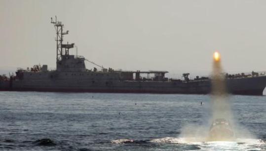 Analiza: A po kryen punë bllokada detare e SHBA-së ndaj Iranit?