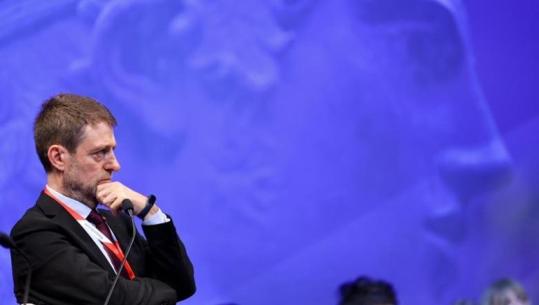 Kur kriza kërkohet në një mesazh WhatsApp-i