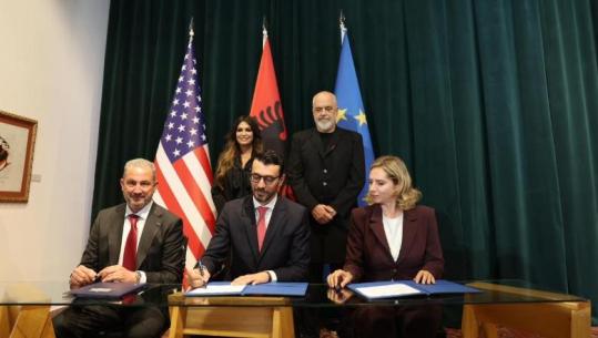  Marrëveshje 6 mld $ SHBA-Shqipëri-Greqi për gazin! Ambasadorja amerikane në Athinë: Forcohet siguria energjetike! Pritet me përqafim nga Rama 