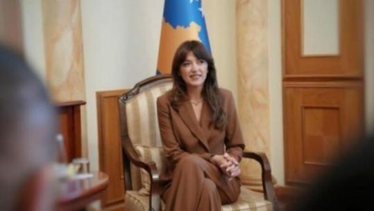 Konsultimet për caktimin e datës së zgjedhjeve në Kosovë, Haxhiu dërgon ftesa te partitë politike