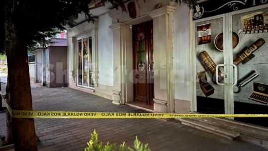 Policia kontrolle në një lokal në Elbasan, dyshohet për ushtrim të prostitucionit, disa të shoqëruar  (VIDEO)