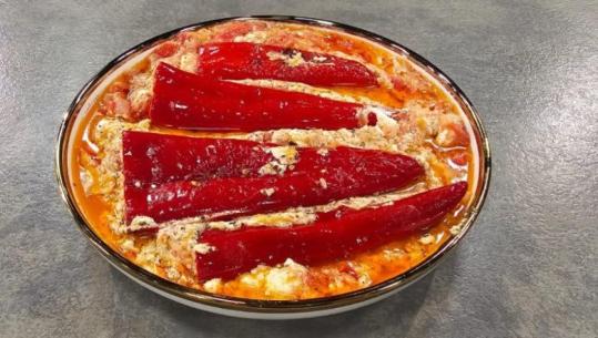 Fërgesë me speca dhe djathë nga zonja Albana 