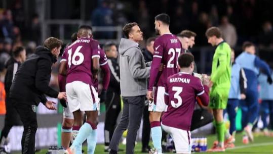 Zyrtare/ Fillim i ri për Armando Brojën, jep dorëheqjen trajneri i Burnleyt