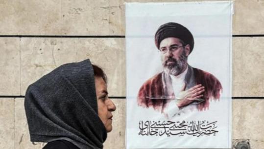 Khamenei ashpërson retorikën kundër SHBA-ve: Vendi i vetëm për amerikanët në Gjirin Persik është në fund të detit