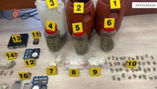 Operacioni antidrogë në Elbasan/ 24 masa sigurie, 16 në pranga, 8 në kërkim! Burime: 10 muaj hetime, u përdorën agjentë të infiltruar e pamje filmike (VIDEO)