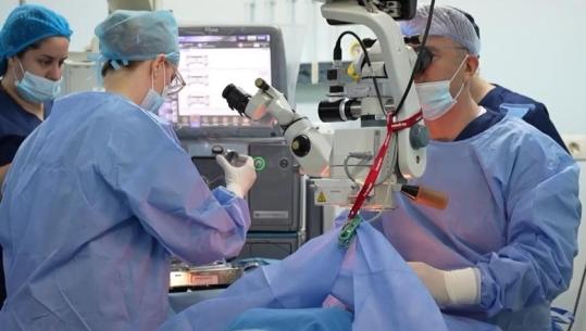 Realizohet vitrektomia në QSUT, pacientët rifitojnë pas 15 vjetësh mbi 70% të shikimit 