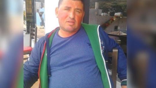 Konispol/ Para 2 vitesh hodhi babanë nga shkallët pasi i vrau të ëmën, arrestohet 43-vjeçari (EMRI)