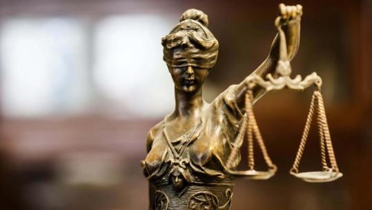 Një vendim që i vendos kufij automatizmit të arrestit në burg