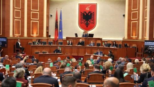 Kuvendi në seancë maratonë, Rama shkon pas mesnate për votimin! Socialistët miratojnë aktin normativ për uljen e akcizës