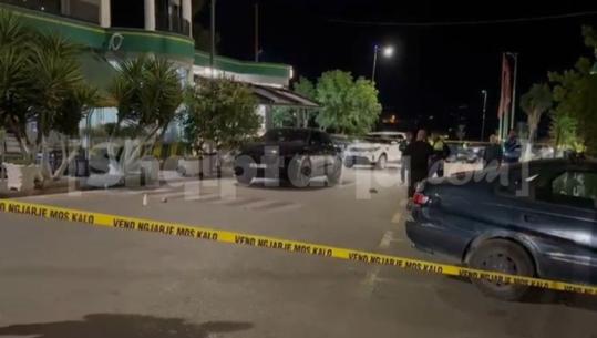 Detaje nga vrasja e pronarit të karburantit në Sarandë, një person shtiu me armë nga banaku drejt autorit dhe grupit të tij
