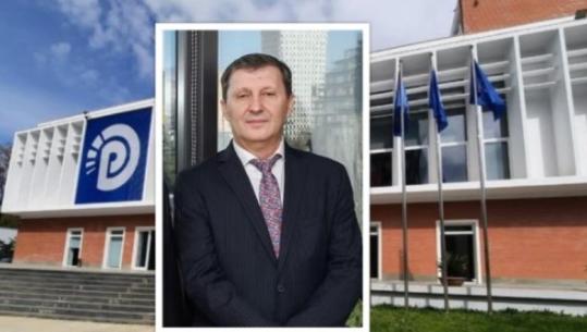 “Një grup ‘grenzash agresive’ prishi rregullat demokratike në PD”- Berisha e përjashtoi nga gara, por çfarë përmbante platforma e Vladimir Mulajt: Partia të çlirohet nga frika e ndryshimit