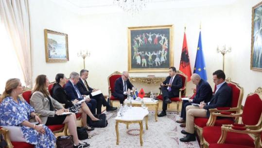 'Suedia mbështet anëtarësimin e shpejtë të Shqipërisë në BE' – Peleshi pret delegacionin suedez: Synimi ynë mbetet 2030-a