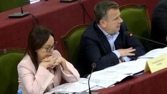 ‘Dashnorët e anëtarësimit’, Balla i bën një ftesë opozitës për procesin e integrimit: Ngrijeni njëherë kartonin jeshil! Ironizon Himçin